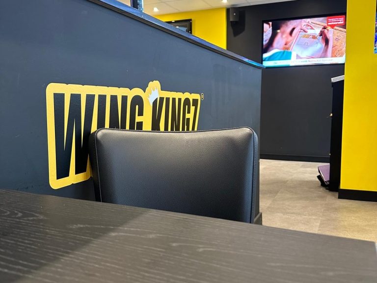 shop fit yellow signs wing kingz canterbury 
